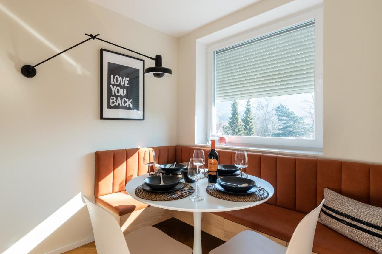 Canopy Apartment Любляна Экстерьер фото
